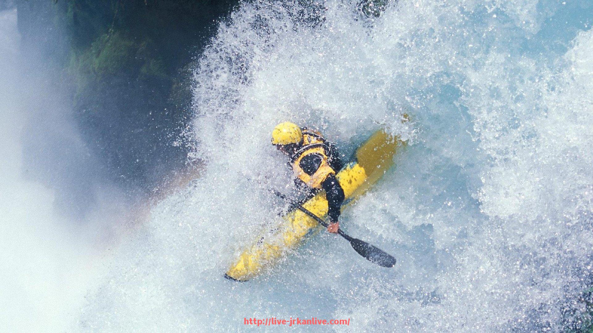 jrkan直播-健康办公新趋势：企业康桌与健身器材一体化配置